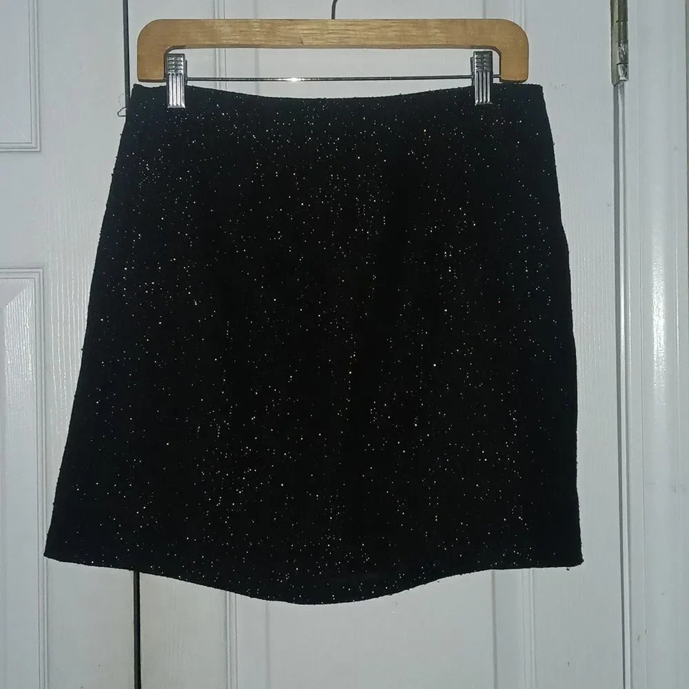 Gap Factory black silver metallic mini skirt Sz 8 EUC